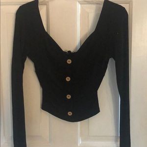 Black long sleeve crop top